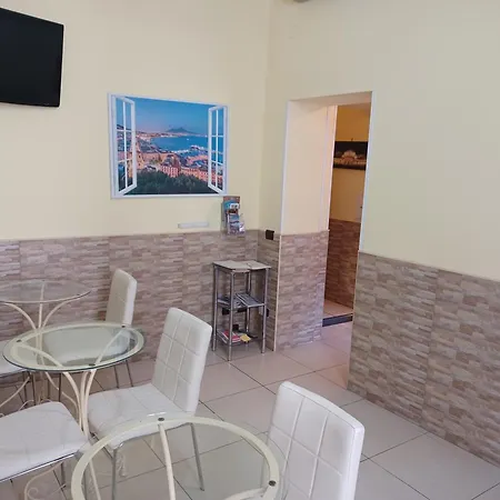 B&B Quattro Palazzi Napoli Centro-3